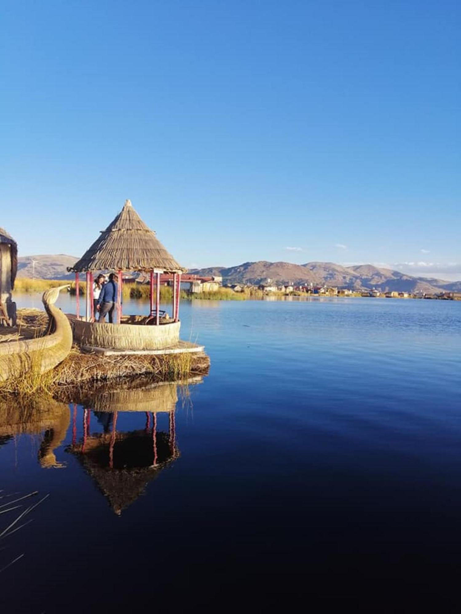 Uros Aruma-Uro On Uros Floating Islands Ξενοδοχείο Πούνο Εξωτερικό φωτογραφία