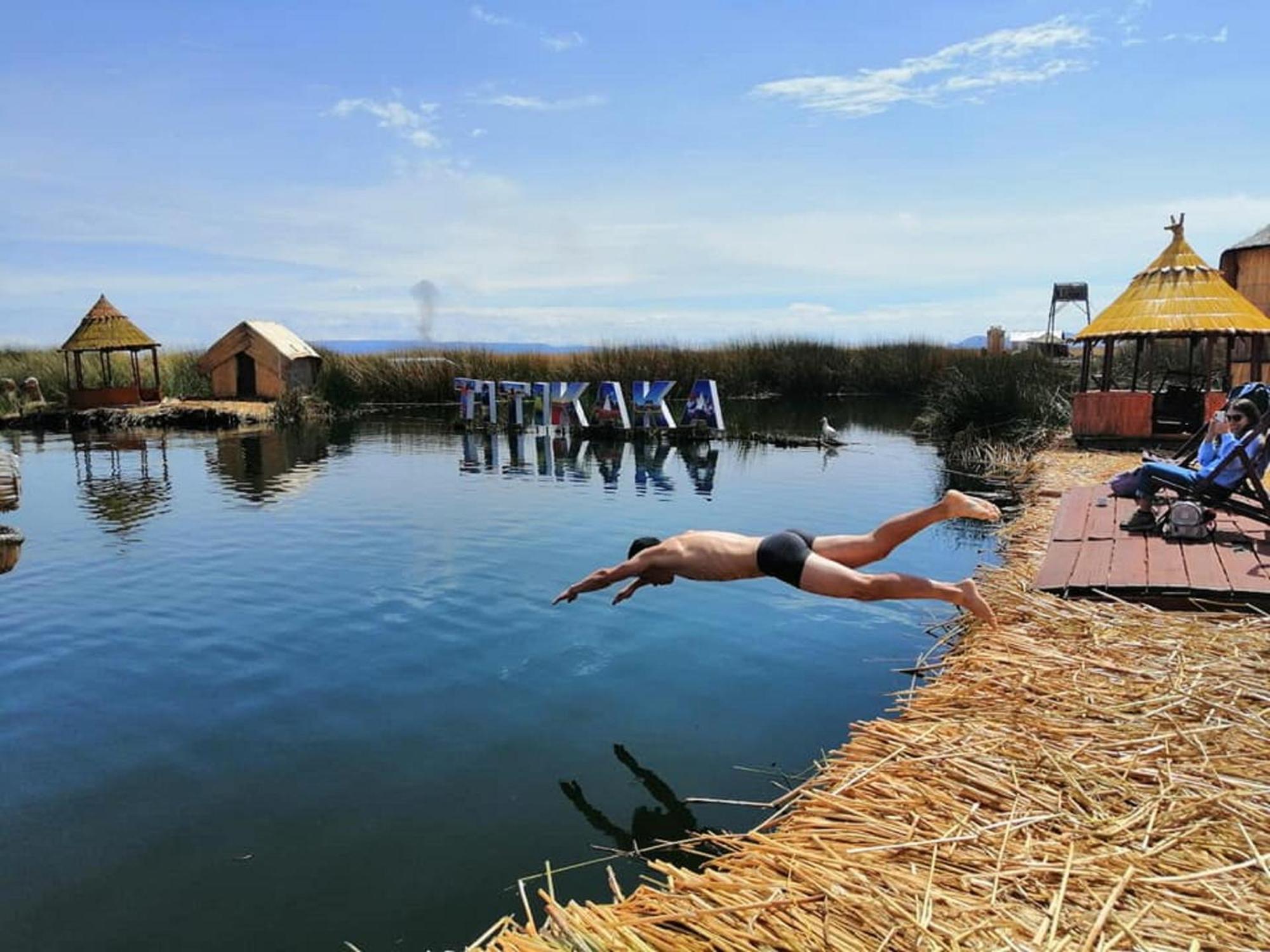 Uros Aruma-Uro On Uros Floating Islands Ξενοδοχείο Πούνο Εξωτερικό φωτογραφία
